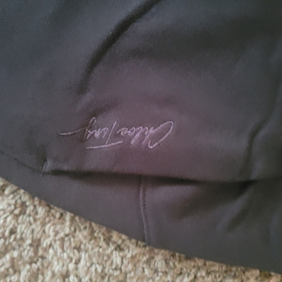 NWT Chloe Ting black embroidered joggers Size S (runs small) - Picture 5 of 6